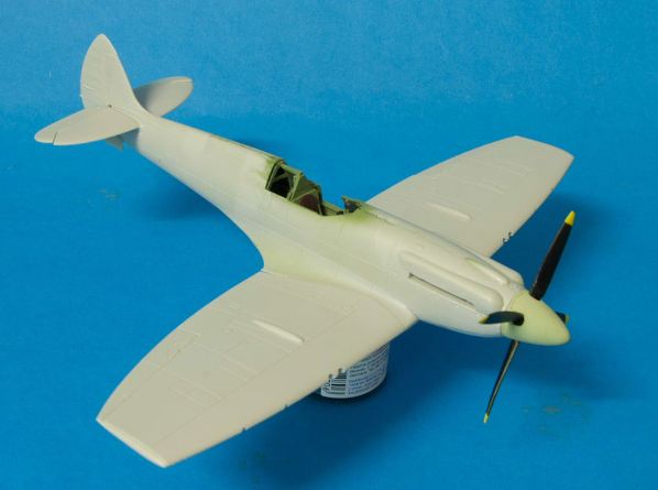 5 BN Ac Airfix Supermarine Spitfire Mk XII 1 48 Scale Part 1 Scale