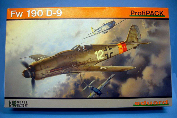 1.eir-ac-kits-Eduard-Focke-Wulf-Fw-190D-9-1.48-box