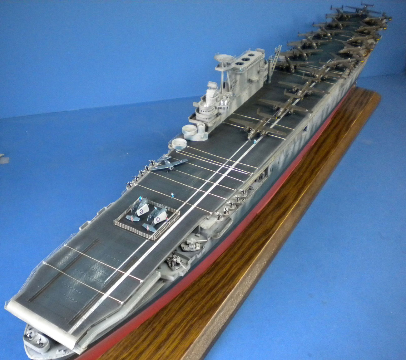 Trumpeter U.S.S. Aircraft Carrier CV-8 Hornet 1:350 - Page 16 of 18 ...