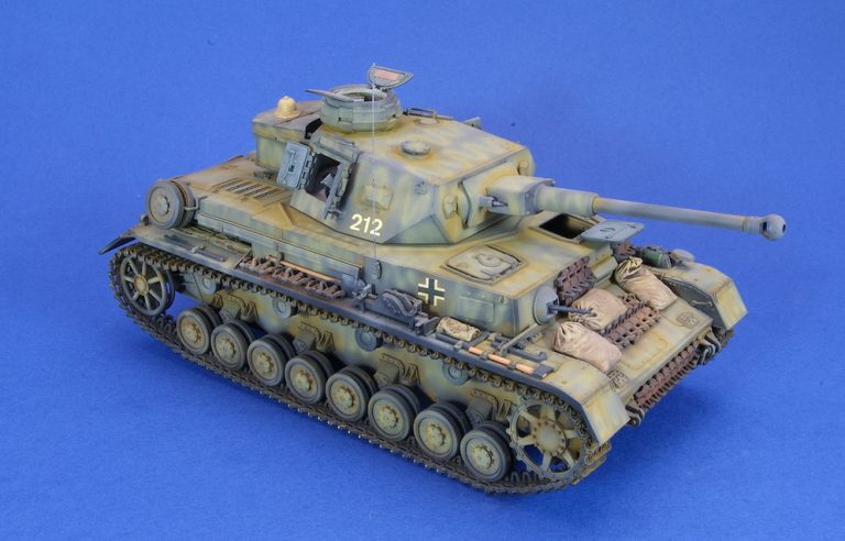 3 Sg-ar-panzer Pz.kpfw Iv Ausf.g By Dai Williams - Scale Modelling Now