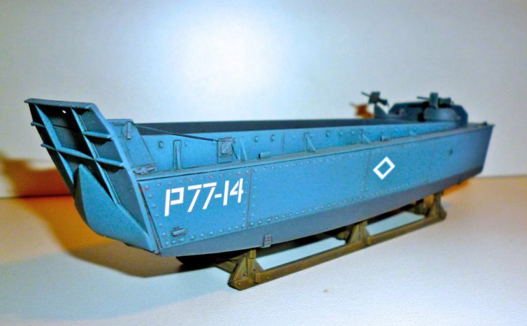 6-SG-Ma-Airfix-Higgins-LCVP,-1.72 - Scale Modelling Now